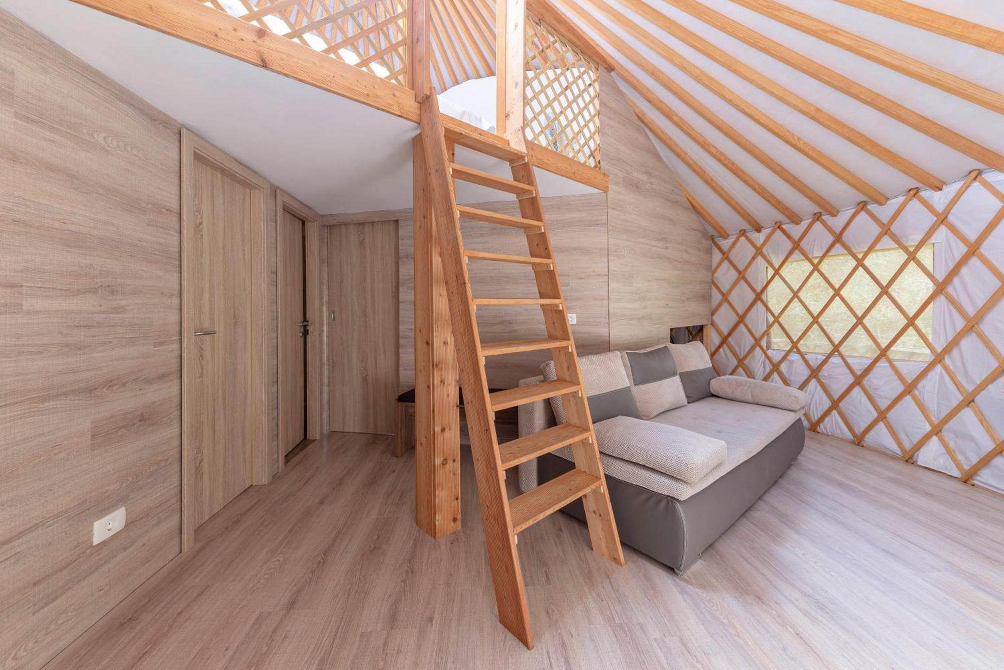 L.Stile Glamping Hotel Portoroz Exterior photo
