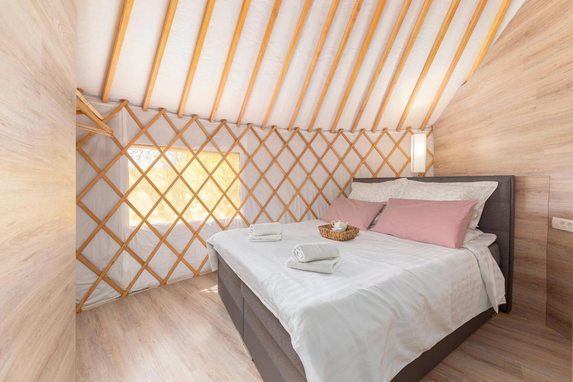L.Stile Glamping Hotel Portoroz Exterior photo