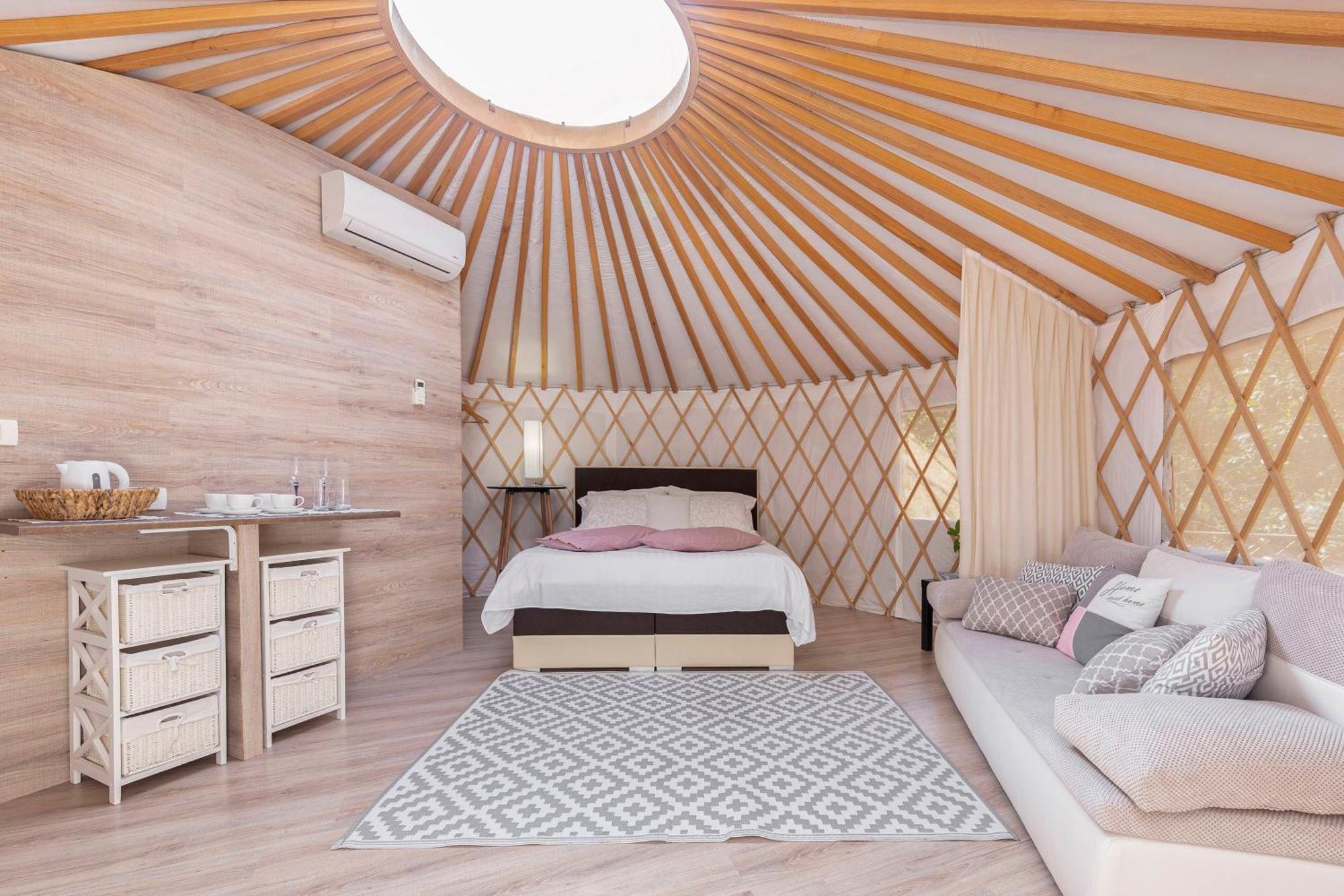 L.Stile Glamping Hotel Portoroz Exterior photo